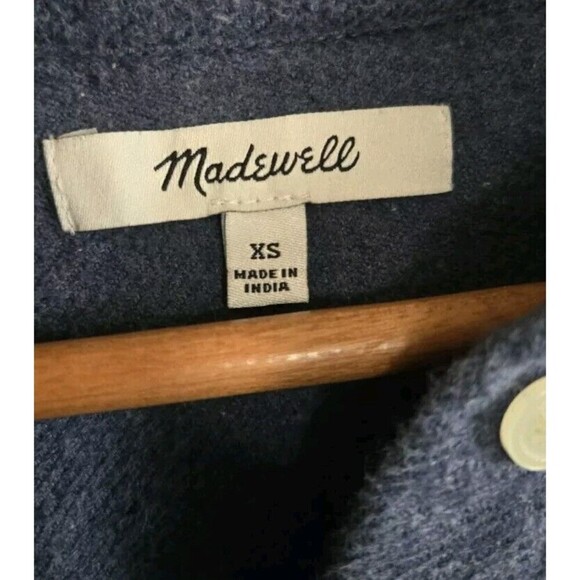 Madewell Blue Button Down Shirt - Picture 3 of 7